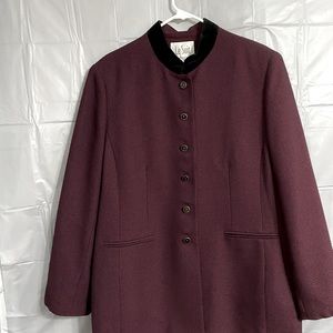 LeSuit Womens suit jacket w/matching skirt size 18